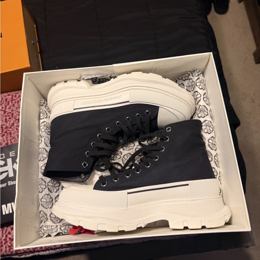 Alexander McQueen Boots